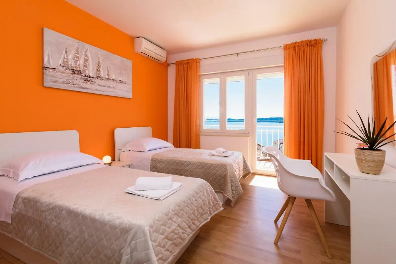 Accommodation Mamut Trogir Apartment